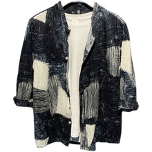 Load image into Gallery viewer, Contrast Print Loose Shirt