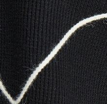 Load image into Gallery viewer, Line Embroidered Crew Neck Sweater