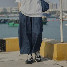 Load image into Gallery viewer, Cropped Loose-fitting Casual Jeans