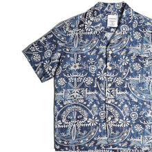 Load image into Gallery viewer, Cuban Collar Floral Beach Casual Short-sleeved Shirt