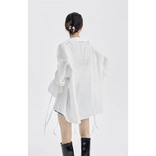 Load image into Gallery viewer, Large Ruffled V-neck And Tie-up Loose Shirt