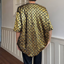 Load image into Gallery viewer, Diamond-patterned Sequined Stage T-shirt