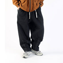 Load image into Gallery viewer, Japanese Loose Wide Leg Jeans