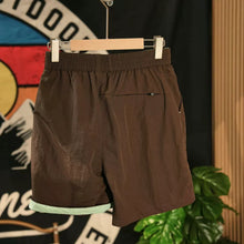 Load image into Gallery viewer, Color-blocked Rolled-up Water-repellent Shorts