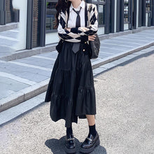 Load image into Gallery viewer, Black Leather Crop PU Skirt