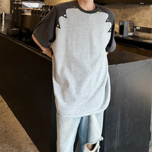 Load image into Gallery viewer, Contrast Color Stitching Short Sleeves T-shirt