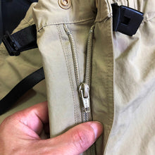 Load image into Gallery viewer, Quick-dry Straight-leg Cargo Shorts