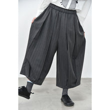 Load image into Gallery viewer, Women's Shadow Pinstripe Pleated Elastic-waist Fluid Draped Loose Wide-leg Pants