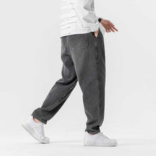 Load image into Gallery viewer, Japanese Retro Loose Casual Jeans