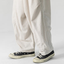 Load image into Gallery viewer, Corduroy Loose Wide-leg Pants