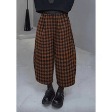 Load image into Gallery viewer, Retro Thickened Plaid Casual Pants
