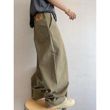 Load image into Gallery viewer, Retro Frayed Pleated Straight-leg Cargo Pants