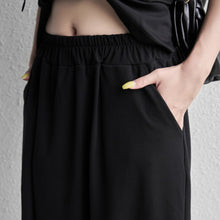 Load image into Gallery viewer, Elastic Waist Irregular Leg Loose Pants