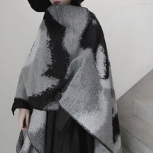 Load image into Gallery viewer, Simple Autumn Winter Reversible Shawl
