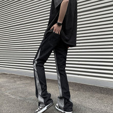 Load image into Gallery viewer, Vintage Contrast Wash Bootcut Jeans