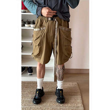 Load image into Gallery viewer, Large Pockets Loose-fitting Casual Shorts