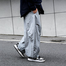Load image into Gallery viewer, Retro Quick-drying Pleated Outdoor Trousers