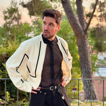 Load image into Gallery viewer, Contrast Color Patch Design Short Jacket