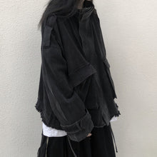Load image into Gallery viewer, Loose Pocket Denim Jacket