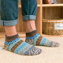 Load image into Gallery viewer, Retro Cotton Socks