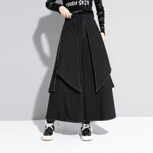Load image into Gallery viewer, Women's Dark Culottes