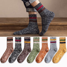 Load image into Gallery viewer, Men's Retro Ethnic Cotton Socks