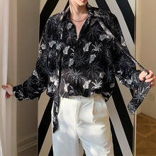 Load image into Gallery viewer, Coconut Leaf Print Long Sleeve Shirt