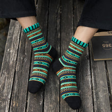 Load image into Gallery viewer, Men's Retro Ethnic Socks