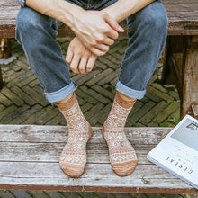 Load image into Gallery viewer, Vinatge Christmas Ethnic Style Socks