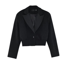 Load image into Gallery viewer, Cropped Paneled Jacket