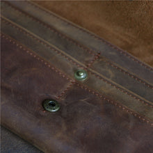 Load image into Gallery viewer, Retro Bifold Minimalist Leather Wallet