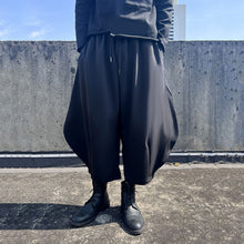 Load image into Gallery viewer, Loose Cropped Bloomers