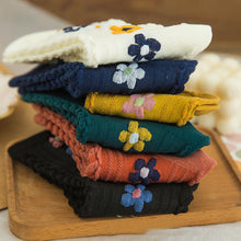 Load image into Gallery viewer, Women's Retro Ethnic Socks