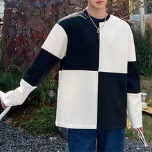 Load image into Gallery viewer, Black and White Color Contrast Long Sleeve T-shirt