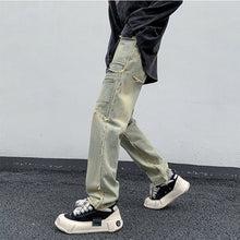 Load image into Gallery viewer, Straight Leg Loose Fit Frayed Wash Jeans