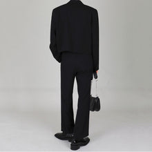 Load image into Gallery viewer, Spring Cropped Blazer