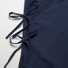 Load image into Gallery viewer, Cotton Linen Large Slanted Placket Vest