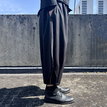 Load image into Gallery viewer, Loose Cropped Bloomers