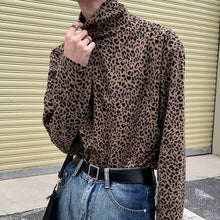 Load image into Gallery viewer, Men's Leopard Print Turtleneck T-shirt
