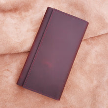Load image into Gallery viewer, Retro Bifold Minimalist Leather Wallet
