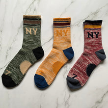 Load image into Gallery viewer, Men's Vintage Socks