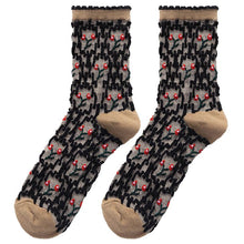 Load image into Gallery viewer, Ethnic Cute Floral Socks
