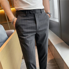 Load image into Gallery viewer, Striped Slim Fit Cropped Pants