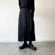 Load image into Gallery viewer, Pleated Wide-leg Straight Cropped Trousers
