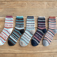 Load image into Gallery viewer, Men's Retro Ethnic Socks