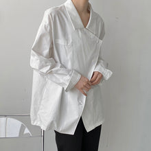 Load image into Gallery viewer, Vintage Loose Asymmetric Shirt