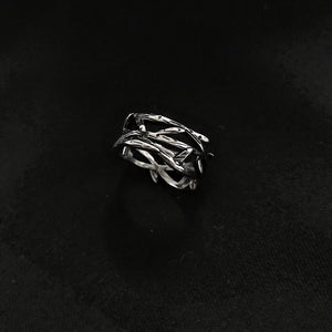 Vintage Dark Vine Thorns Ring