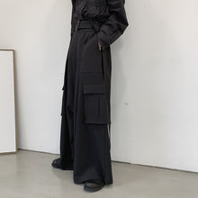 Load image into Gallery viewer, Three-dimensional Pocket Wide-leg Trouser