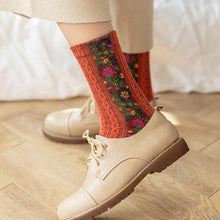 Load image into Gallery viewer, Warm Ethnic Cute Floral Printing Socks
