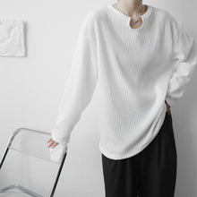 Load image into Gallery viewer, U-neck T-shirt